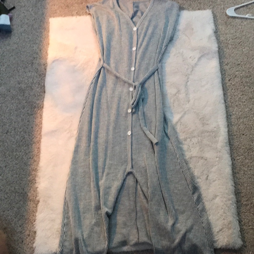 Grey dress